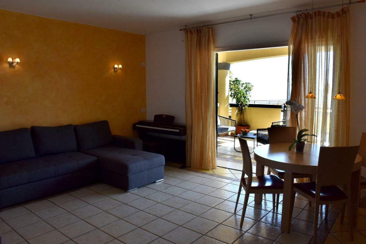 Taormina Sunny Apartment - Taormina Holidays Eksteriør bilde